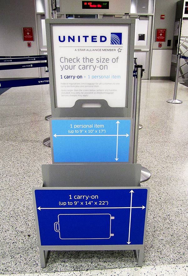 united carry on baggage size