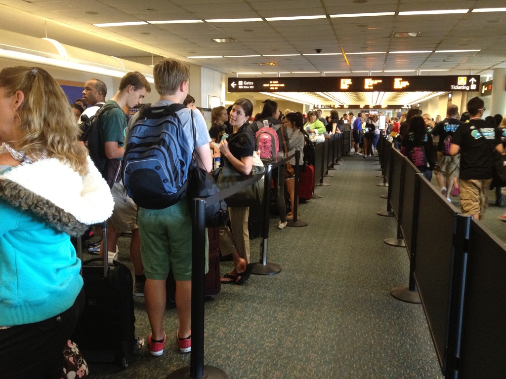 Long line at airport checkin